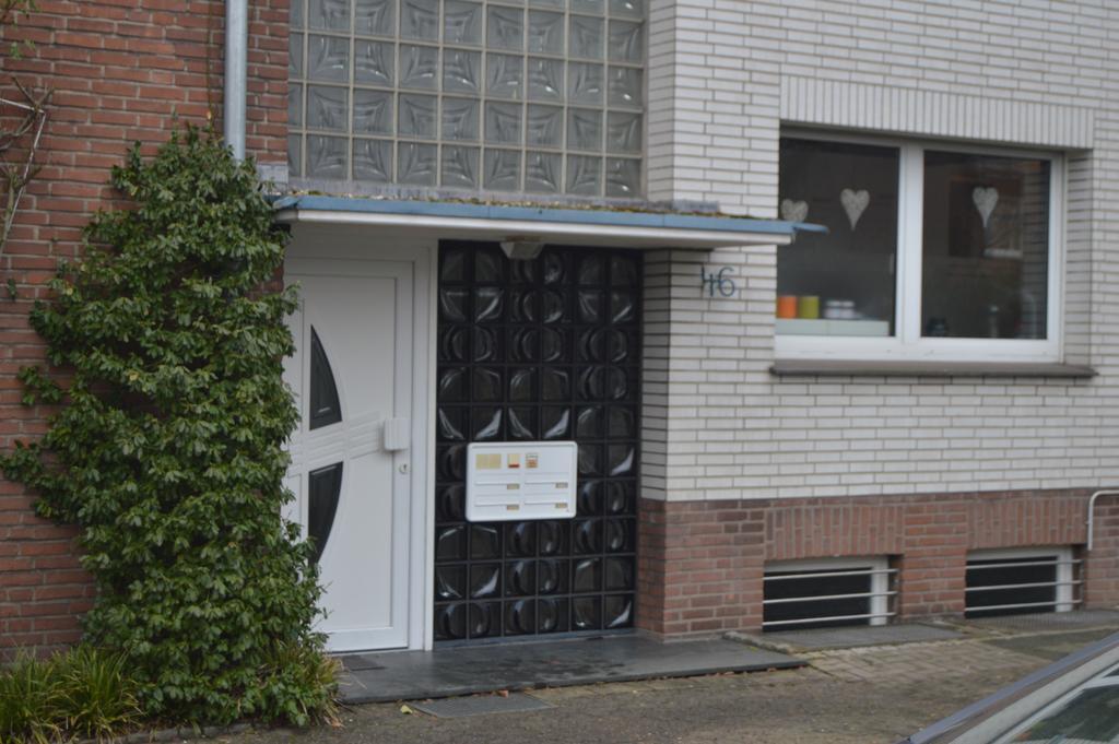 Apartment Meerfeld Дуйсбург Екстериор снимка
