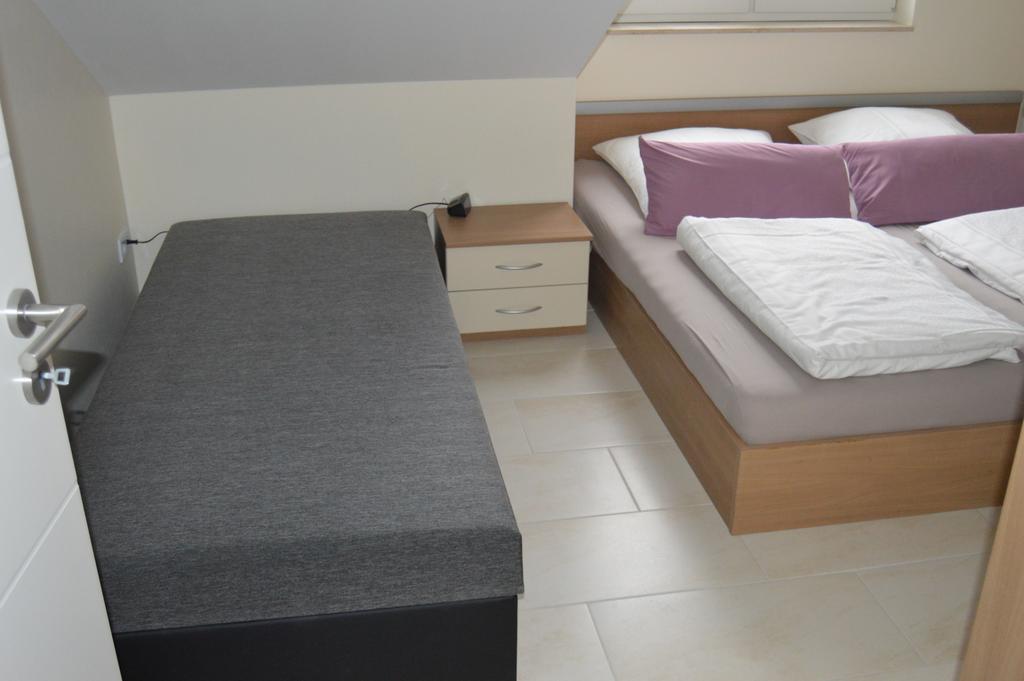 Apartment Meerfeld Дуйсбург Екстериор снимка