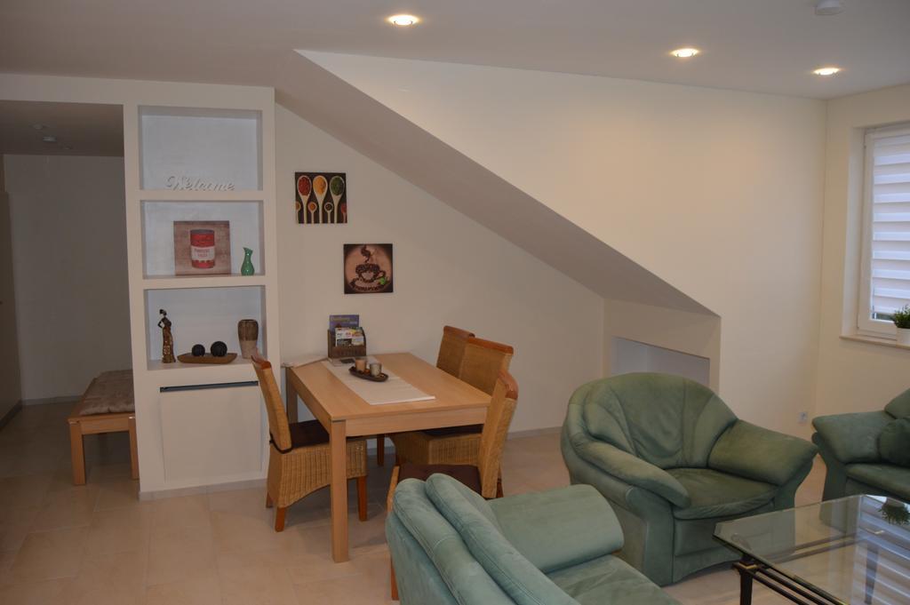 Apartment Meerfeld Дуйсбург Екстериор снимка