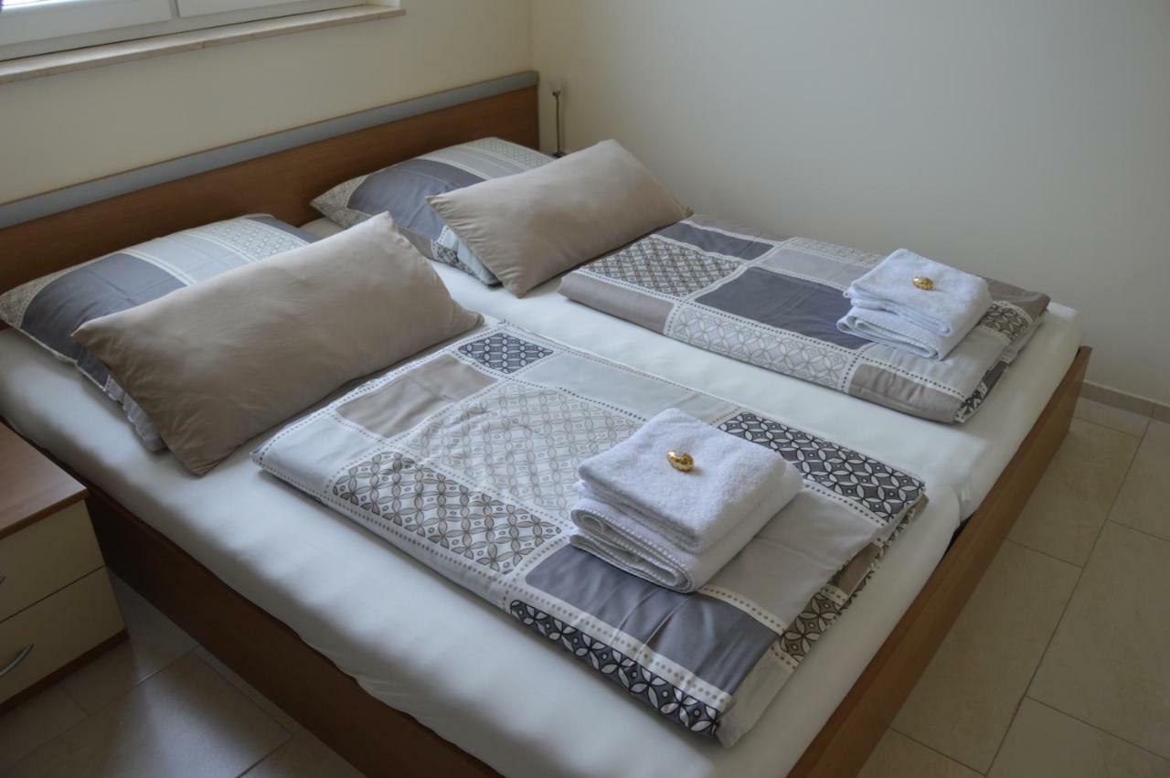 Apartment Meerfeld Дуйсбург Екстериор снимка
