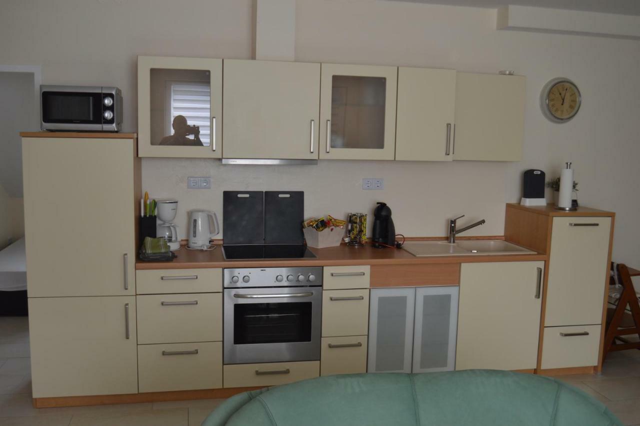 Apartment Meerfeld Дуйсбург Екстериор снимка
